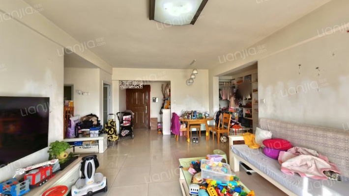 金山轩二手房实景图