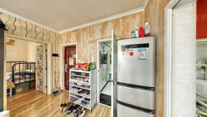 雅宝里社区二手房实景图