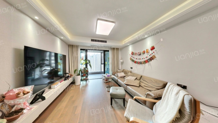 招商华发天汇二手房实景图