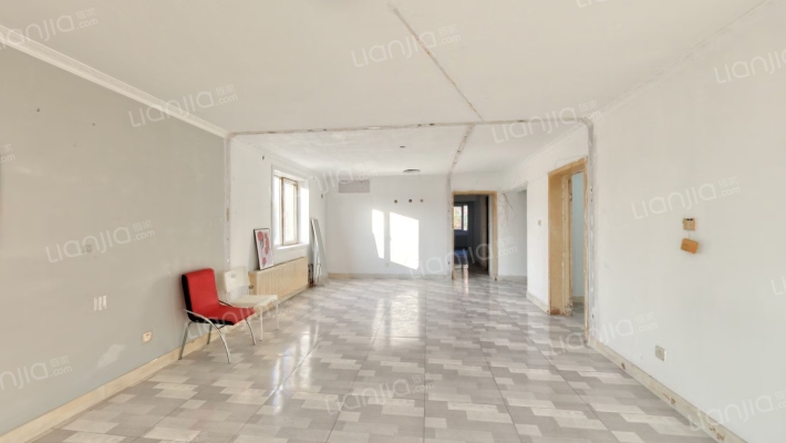 龙跃苑四区二手房实景图