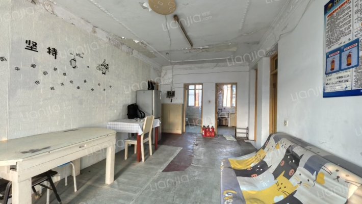 绣衣新村南区二手房实景图