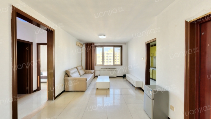 金泽家园C区二手房实景图