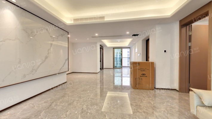 中粮保利麓湖天荟二手房实景图