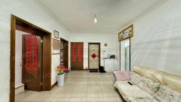 卫生材料厂生活区二手房实景图