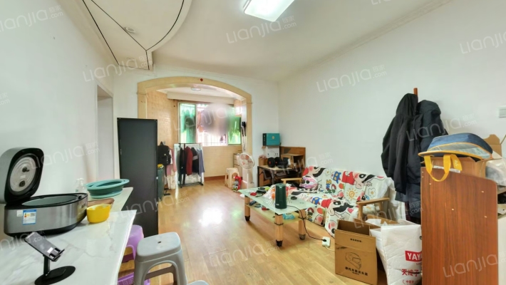 长天路8号社区二手房实景图