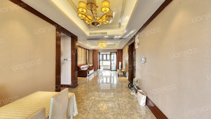 恒大翡翠华庭C区二手房实景图