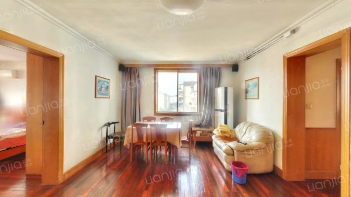 湖滨路686号二手房实景图