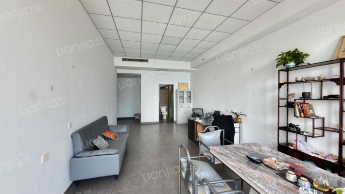 先河瞰都二手房实景图