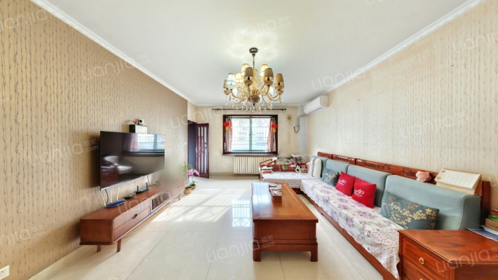 凤城四路工商局家属院二手房实景图