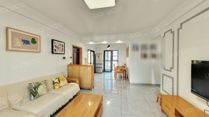 中国铁建18公馆二手房实景图