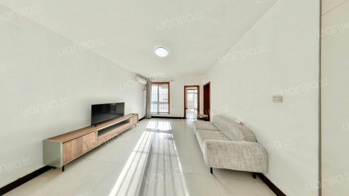 世涛天朗二手房实景图