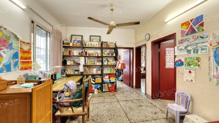 上清寺路二手房实景图