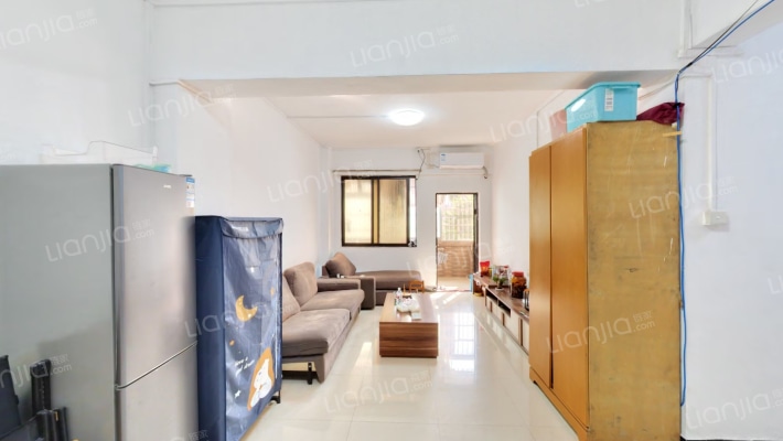 中南小区二手房实景图