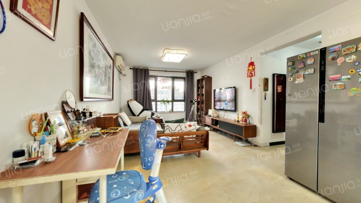 东亚逸品阁二手房实景图