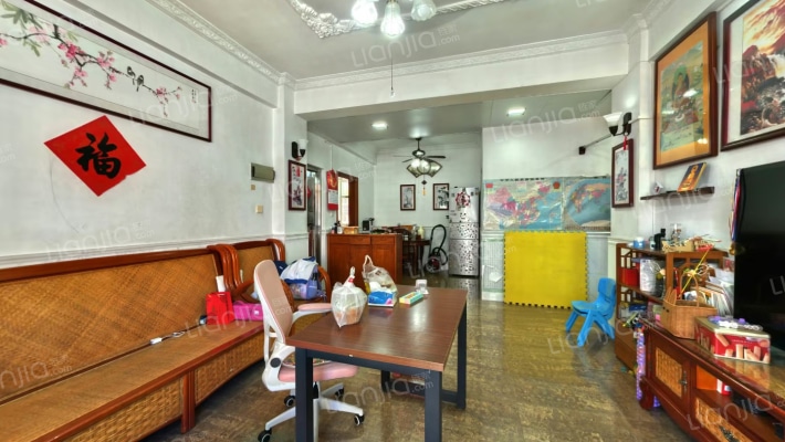 德华花园二手房实景图