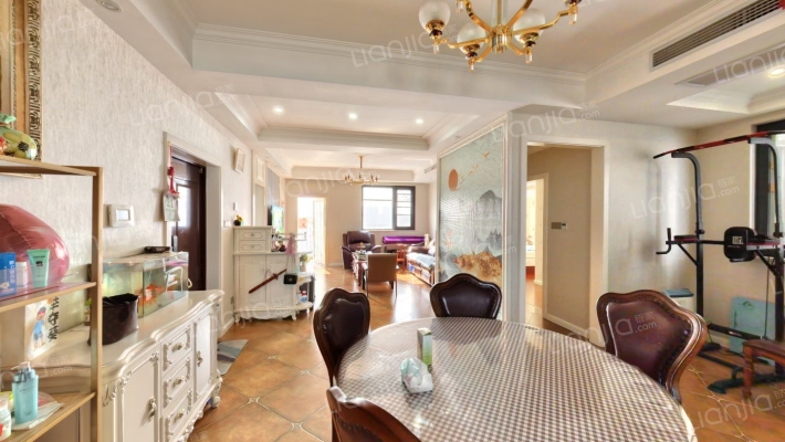 天晨嘉园二手房实景图