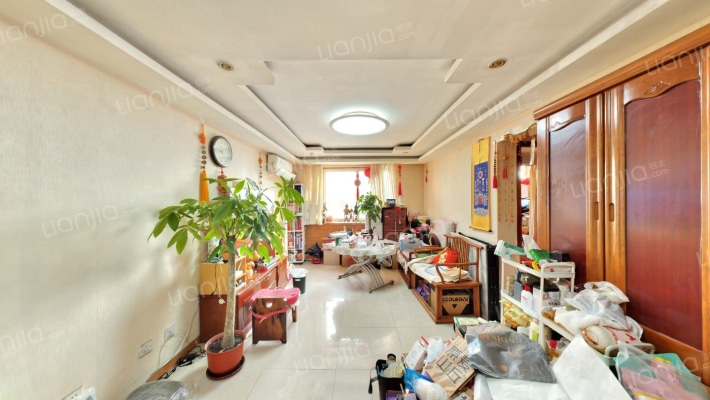 南极星二手房实景图