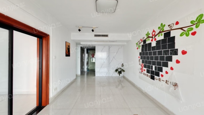 华晨世纪广场二手房实景图