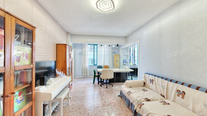 嘉成花园二手房实景图