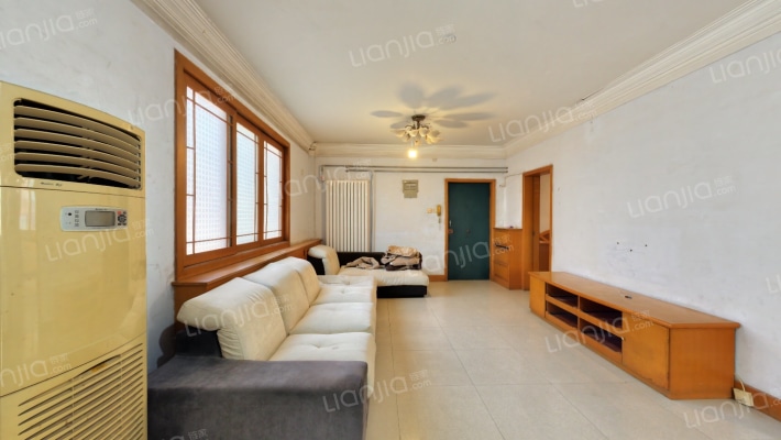 人和路6号院二手房实景图