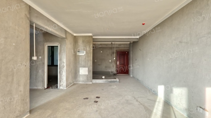 融湾甲第二手房实景图