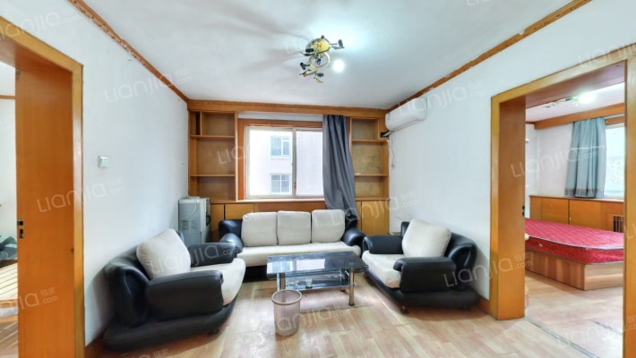 兆鸿新村二手房实景图