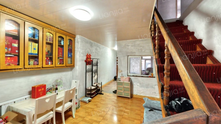 后炮台村二手房实景图