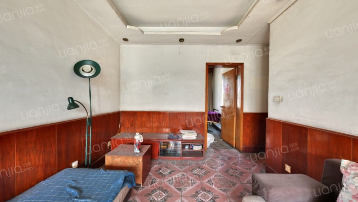 兴蓉南一巷5号二手房实景图