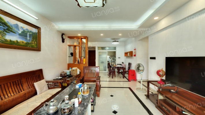 倚湖雅居二手房实景图