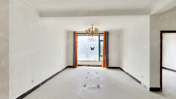 双兴名邸四季春天二手房实景图