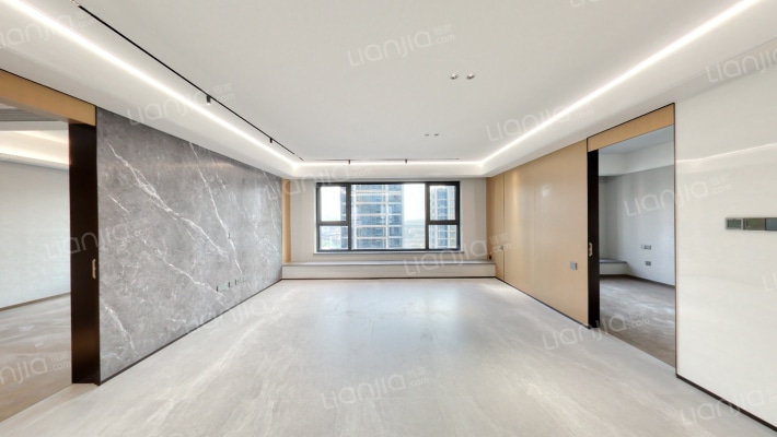 云筑三期云未二手房实景图