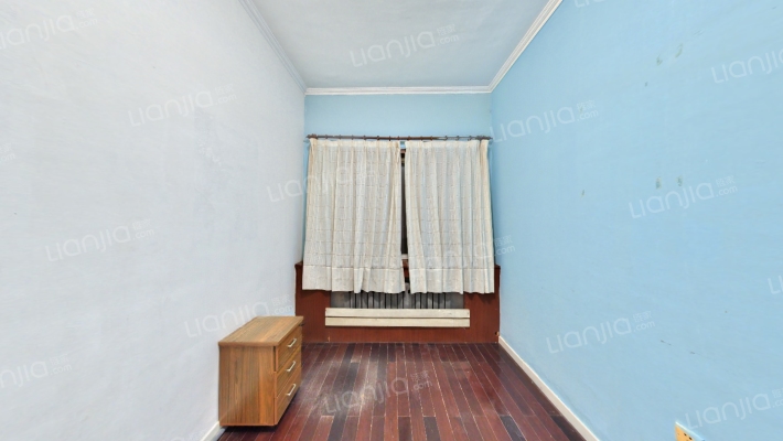 松山家园二手房实景图