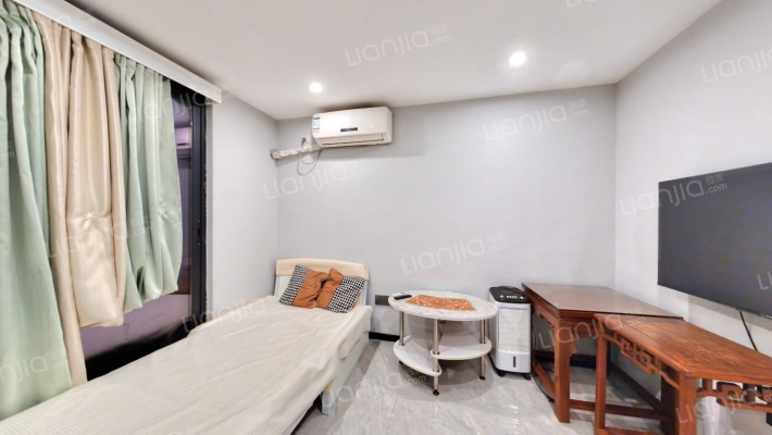 新宝轩V立方二手房实景图