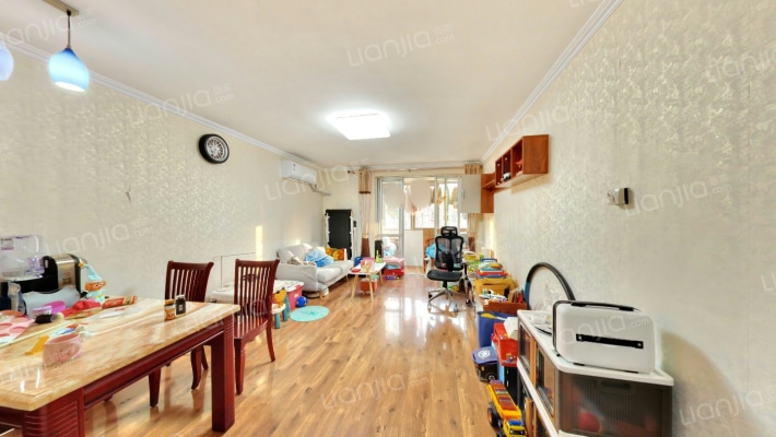 和谐家园一区二手房实景图