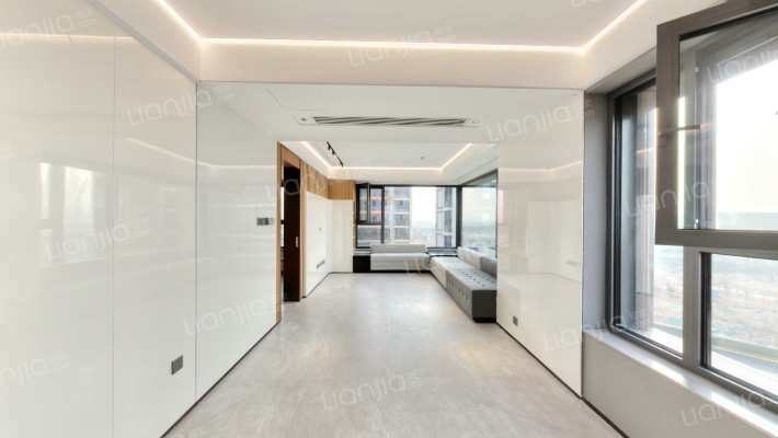 云筑三期云未二手房实景图