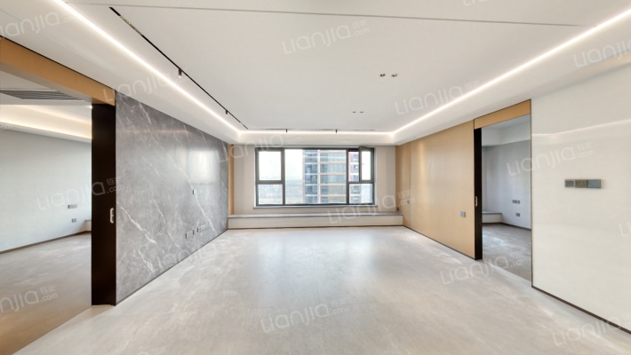 云筑三期云未二手房实景图