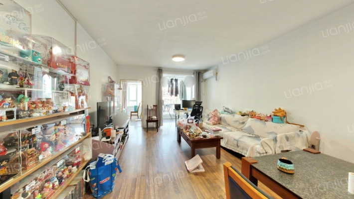 京贸国际公寓二手房实景图