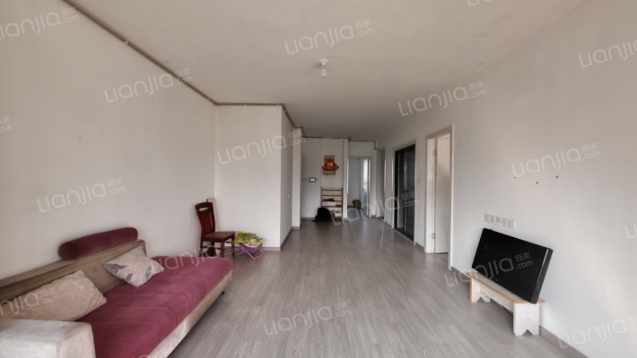 臻之美舍二手房实景图