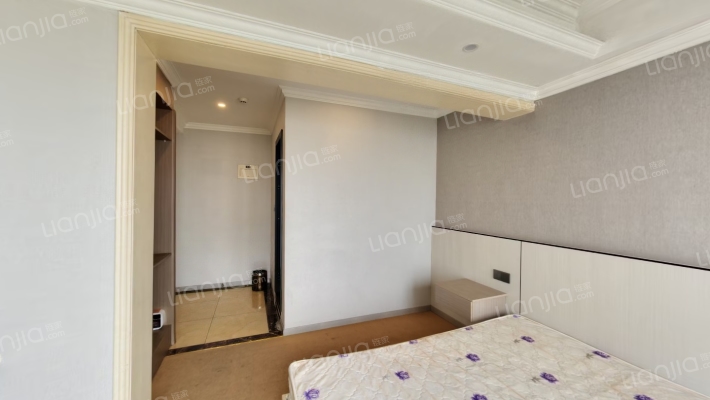 金贸时代南区二手房实景图