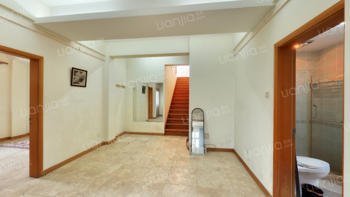 鸿翔花园二手房实景图