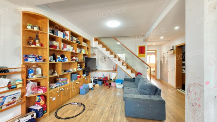 丹凤新村东区二手房实景图