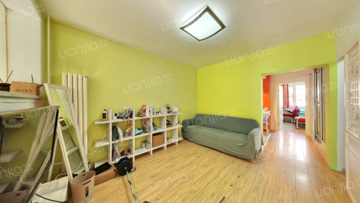 帅府园二手房实景图