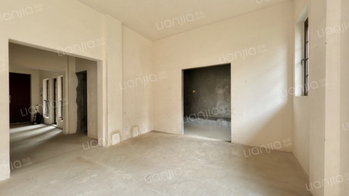 泽瑞西园二手房实景图