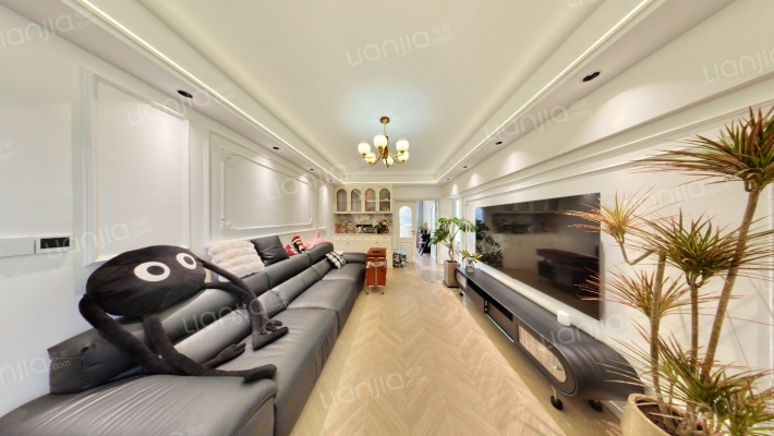 体育教育公寓二手房实景图