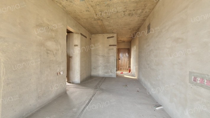 粤海丽江花园二手房实景图