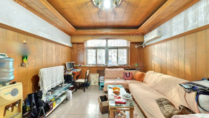 劳教局宿舍二手房实景图