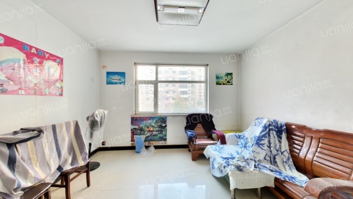 和美家园二手房实景图