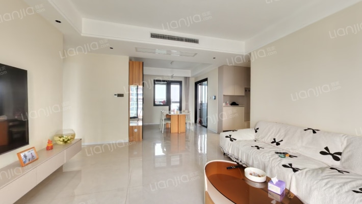 中南融创玖华台邸二手房实景图