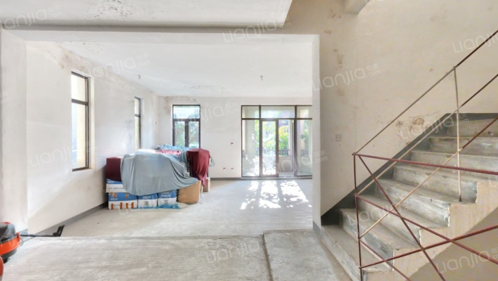 龙湖悠山郡一期二手房实景图