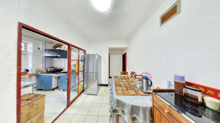 东关南里小区二手房实景图